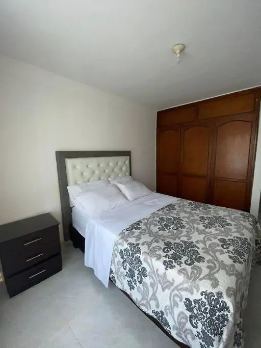 Casa 2 Piso, Excelente Ubicacion! Lägenhet Cali